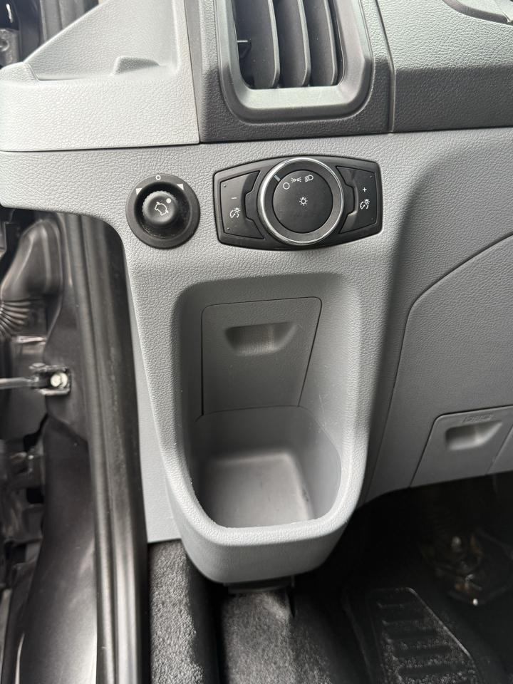Ford Transit 150 Van Low Roof w/Sliding Pass. 130-in. WB 2016