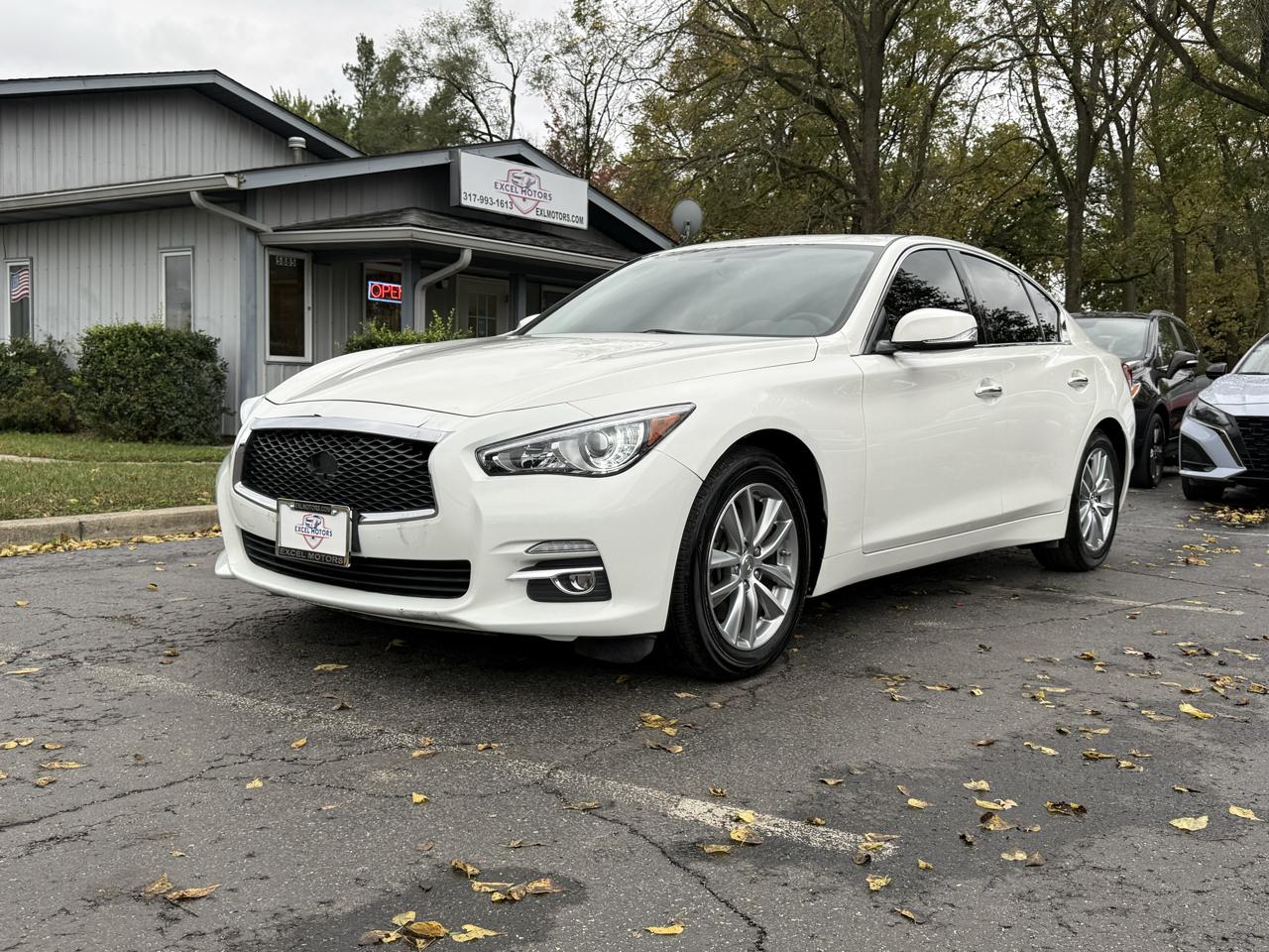 Infiniti Q50  2017