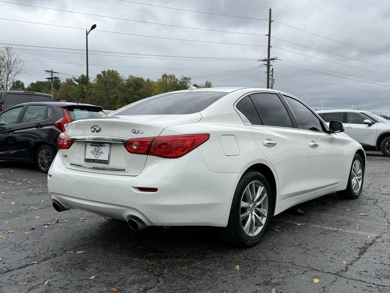 Infiniti Q50  2017
