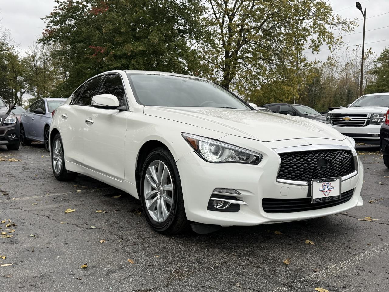 Infiniti Q50  2017