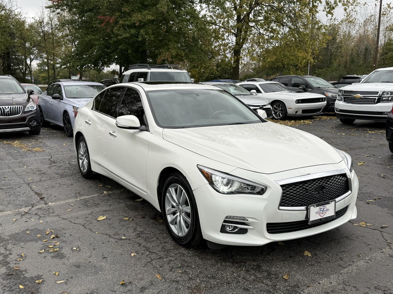 Infiniti Q50  2017