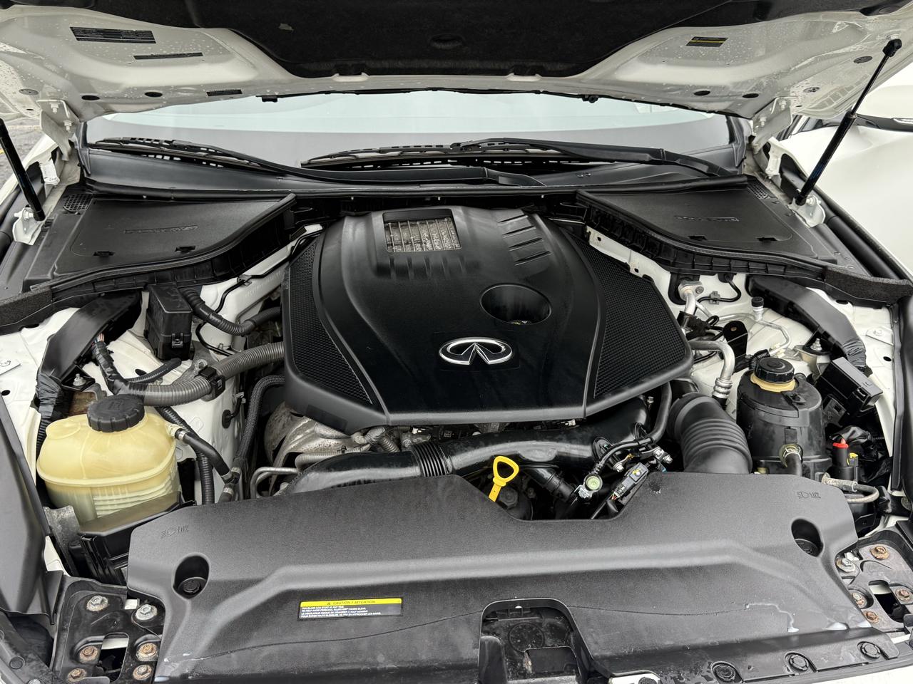 Infiniti Q50  2017