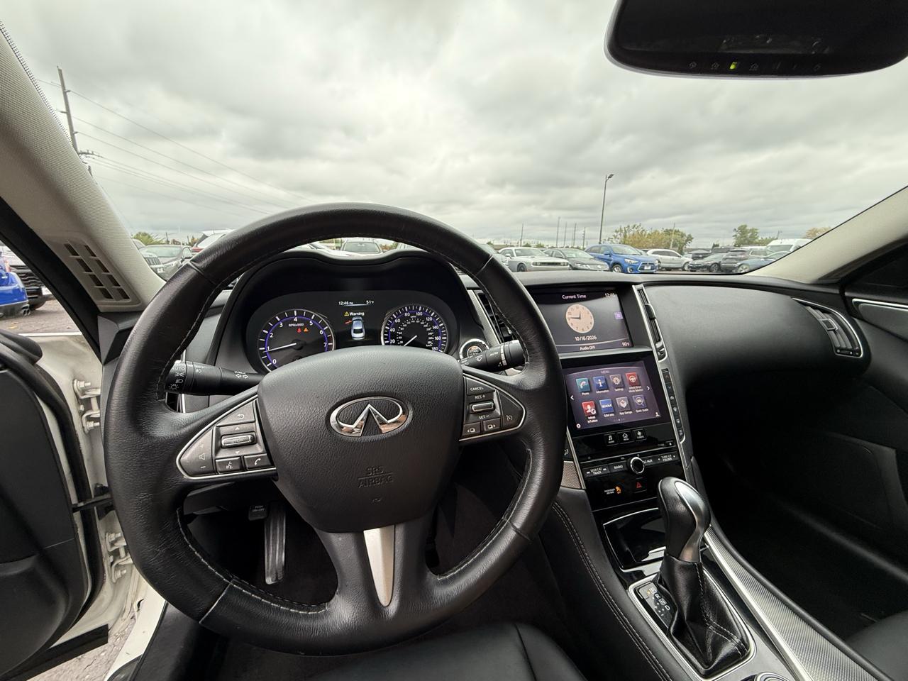 Infiniti Q50  2017