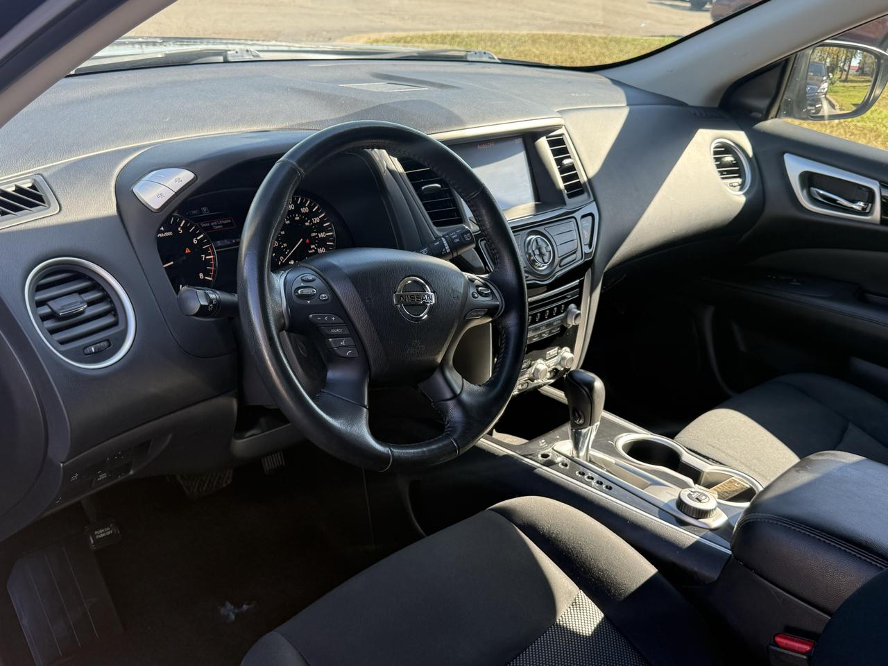 Nissan Pathfinder S 4WD 2019