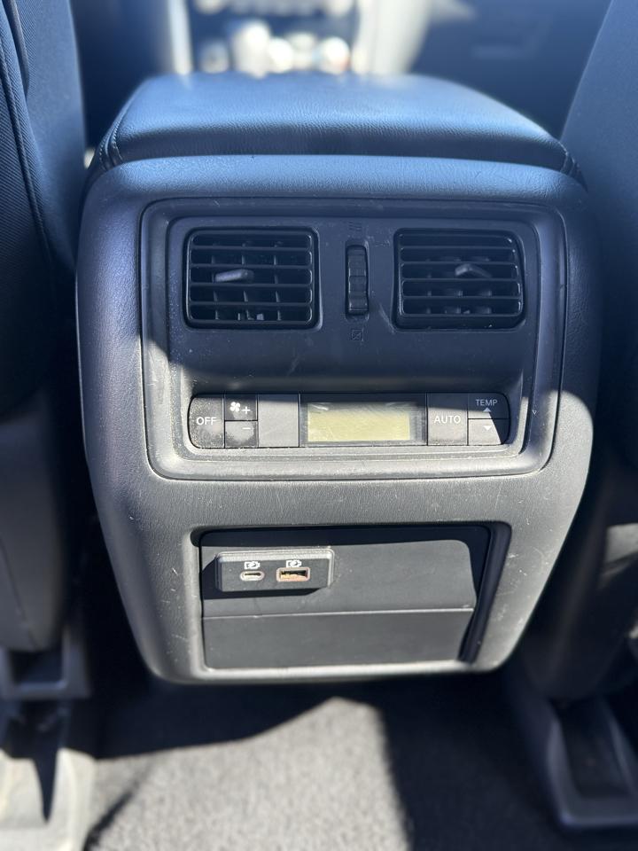 Nissan Pathfinder S 4WD 2019