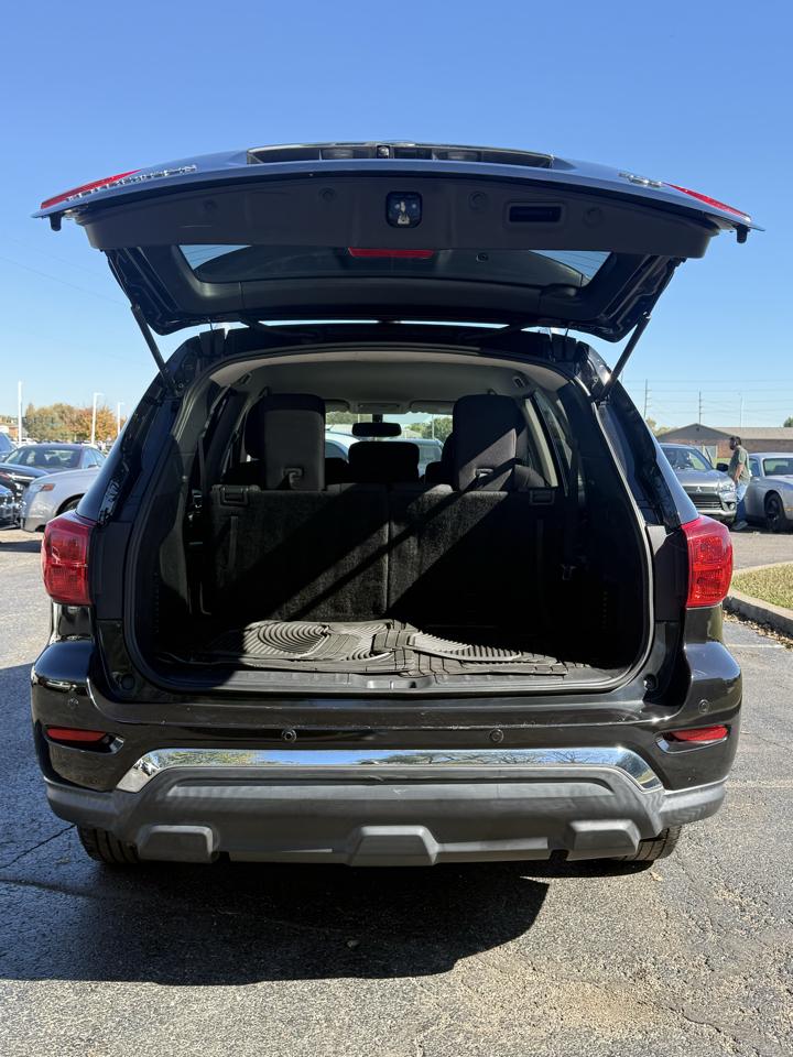 Nissan Pathfinder S 4WD 2019