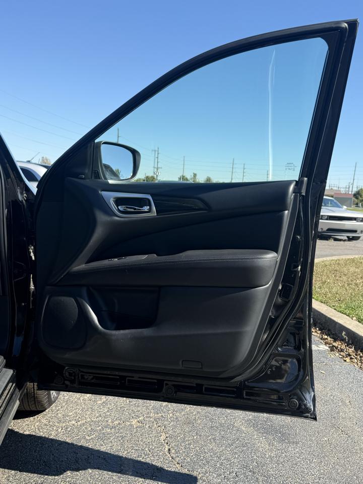 Nissan Pathfinder S 4WD 2019