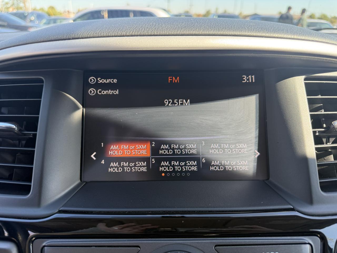 Nissan Pathfinder S 4WD 2019