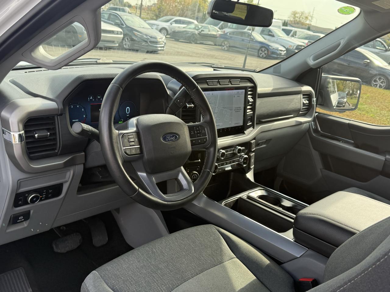 Ford F-150 XLT SuperCrew 4WD 2024