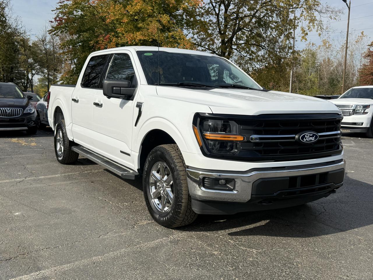 Ford F-150 XLT SuperCrew 4WD 2024