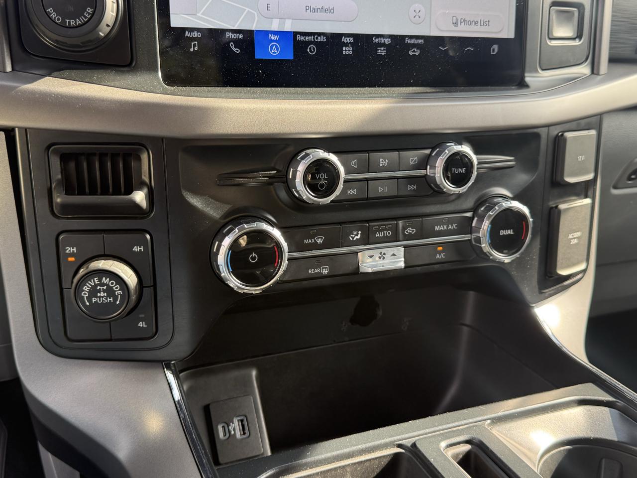 Ford F-150 XLT SuperCrew 4WD 2024