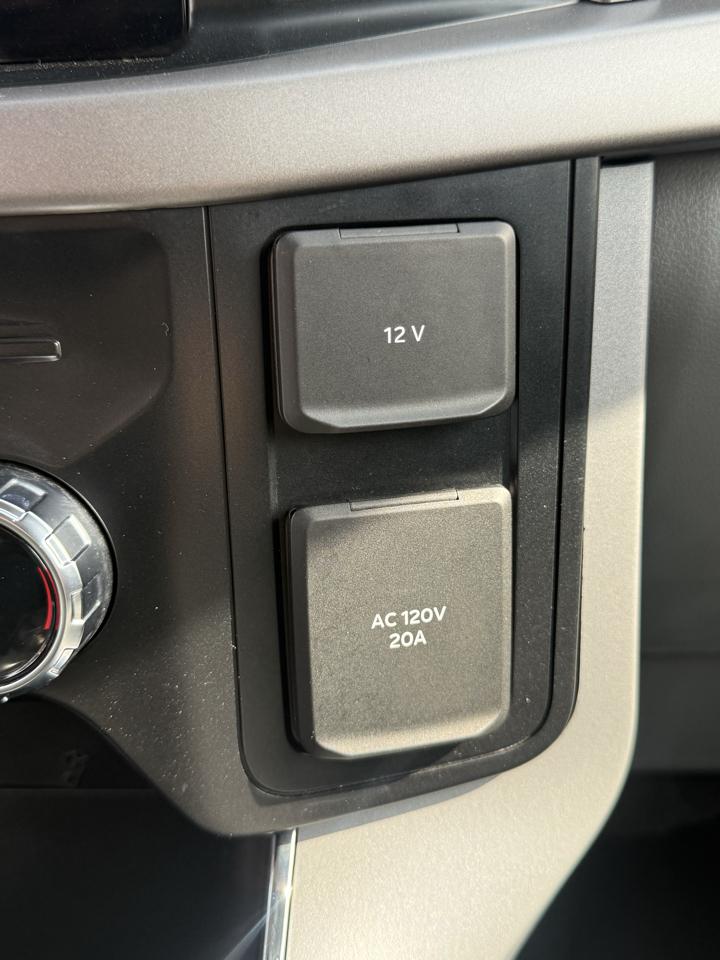 Ford F-150 XLT SuperCrew 4WD 2024