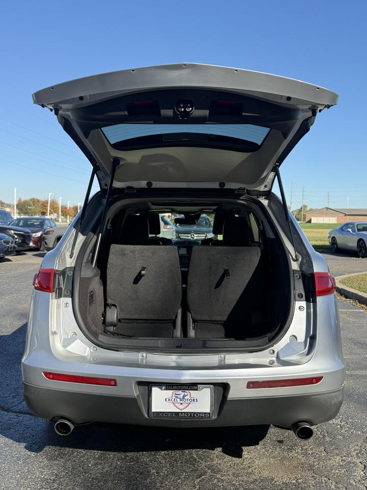 Lincoln MKT 3.5L with EcoBoost AWD 2012