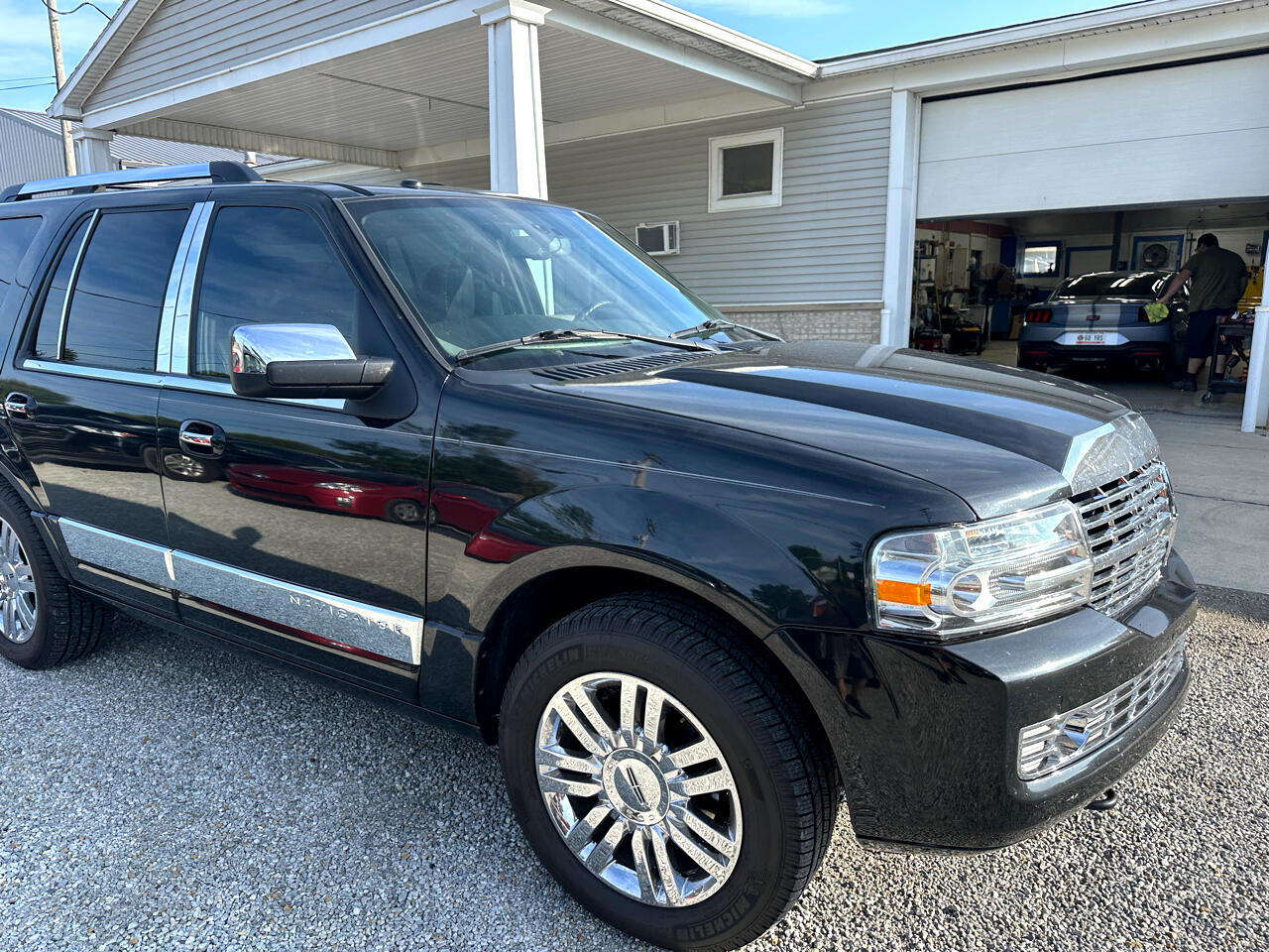 Lincoln Navigator 4WD 2010 Lincoln Navigator 4WD 2010