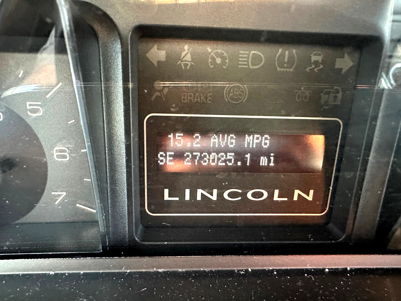 Lincoln Navigator 4WD 2010 Lincoln Navigator 4WD 2010