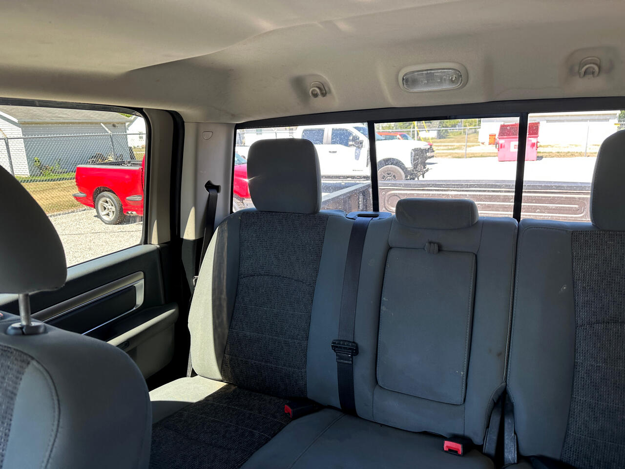 RAM 1500 SLT Crew Cab SWB 4WD 2018 RAM 1500 SLT Crew Cab SWB 4WD 2018