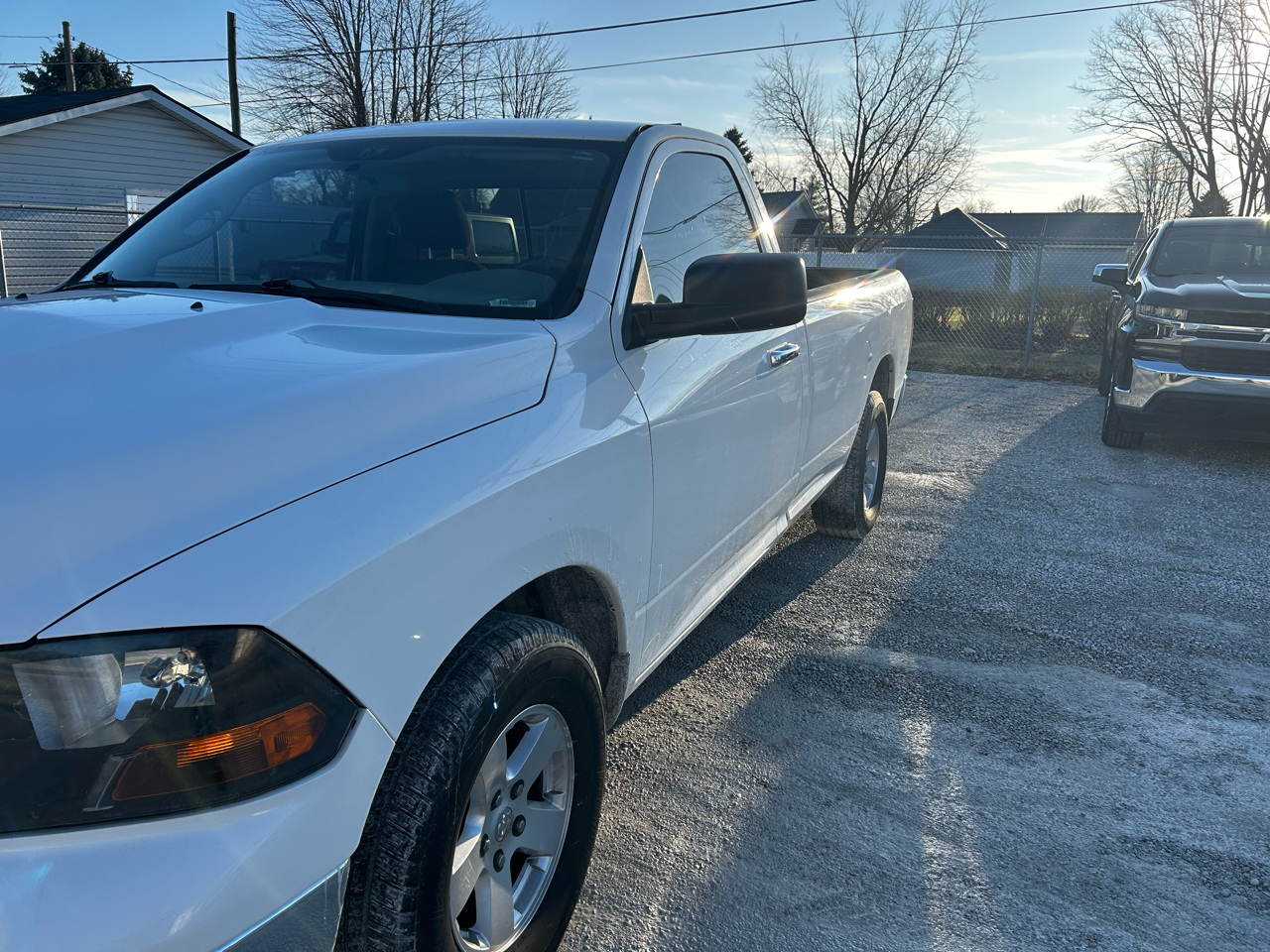RAM 1500 2WD Reg Cab 140.5" SLT 2012