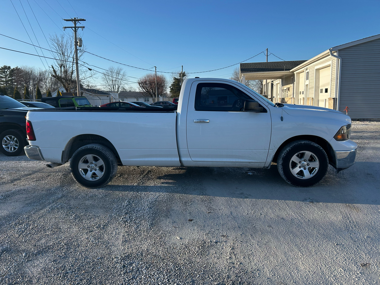 RAM 1500 2WD Reg Cab 140.5" SLT 2012