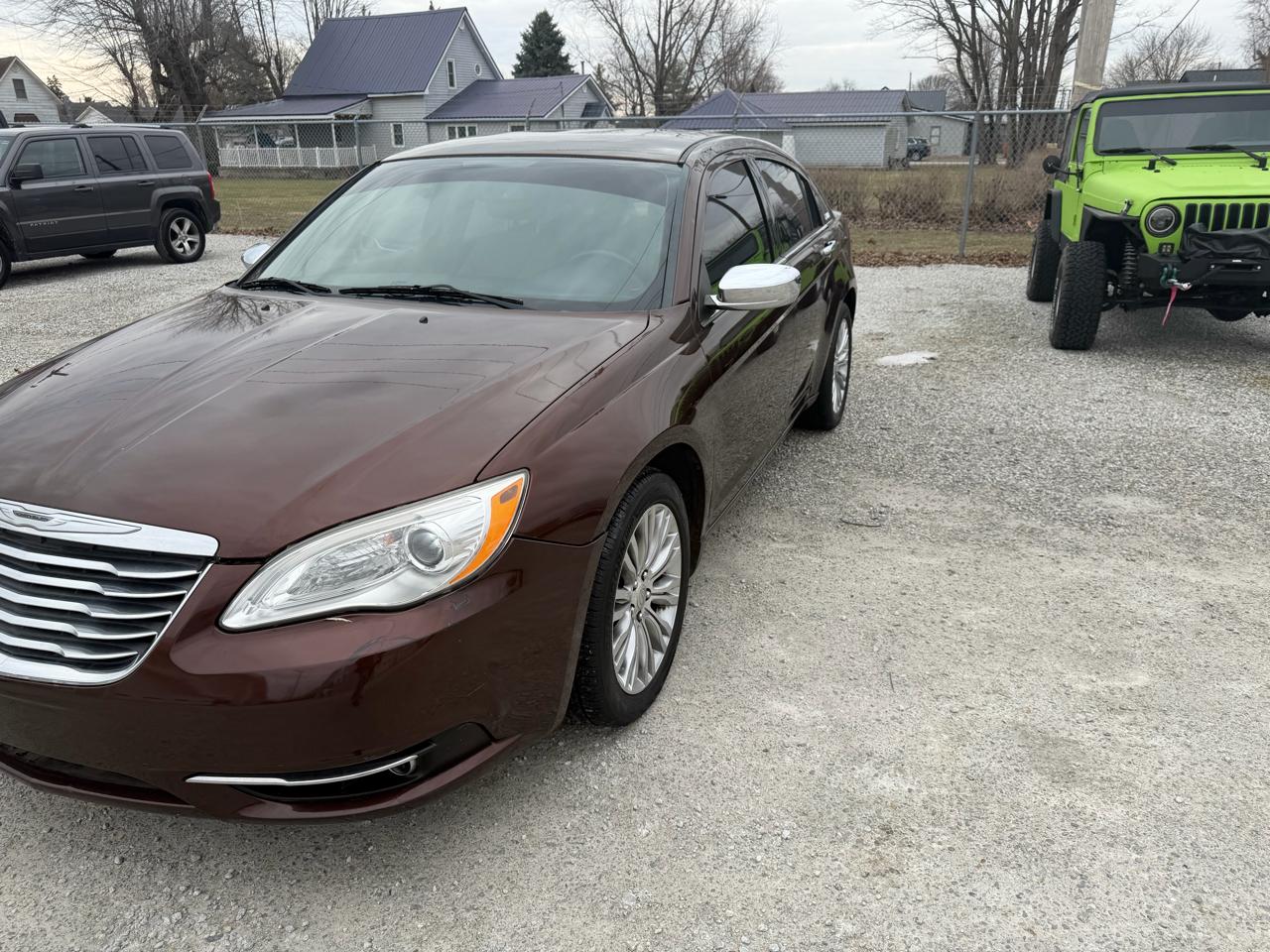 Chrysler 200 4dr Sdn Limited 2012