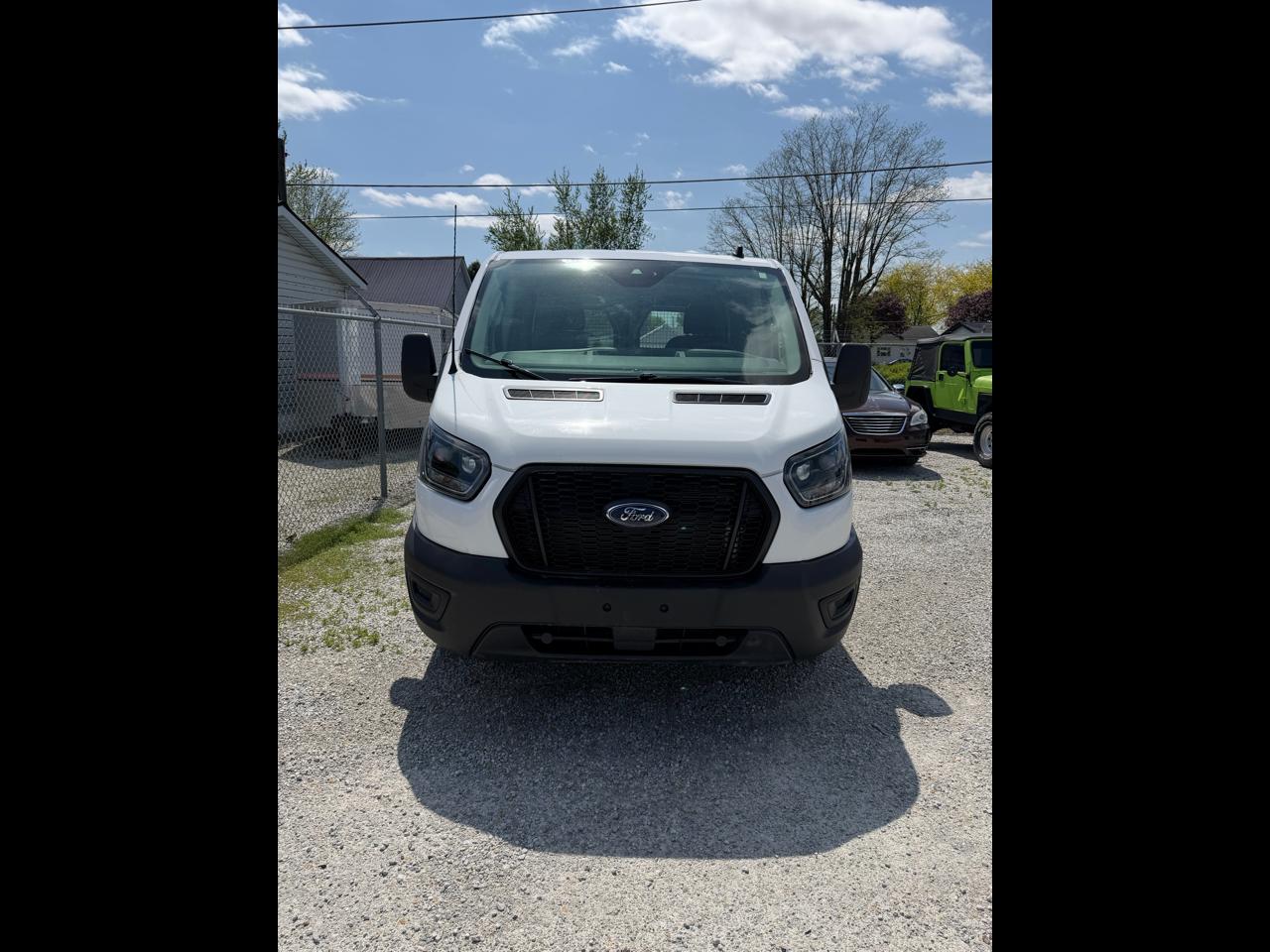 2024 Ford Transit Cargo Van T-250 130" Low Rf 9070 GVWR RWD