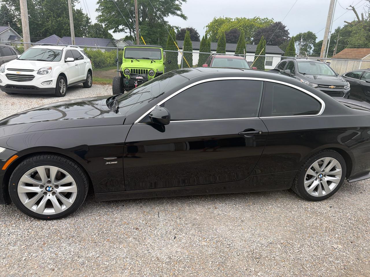 BMW 3 Series 2dr Cpe 328i xDrive AWD 2013