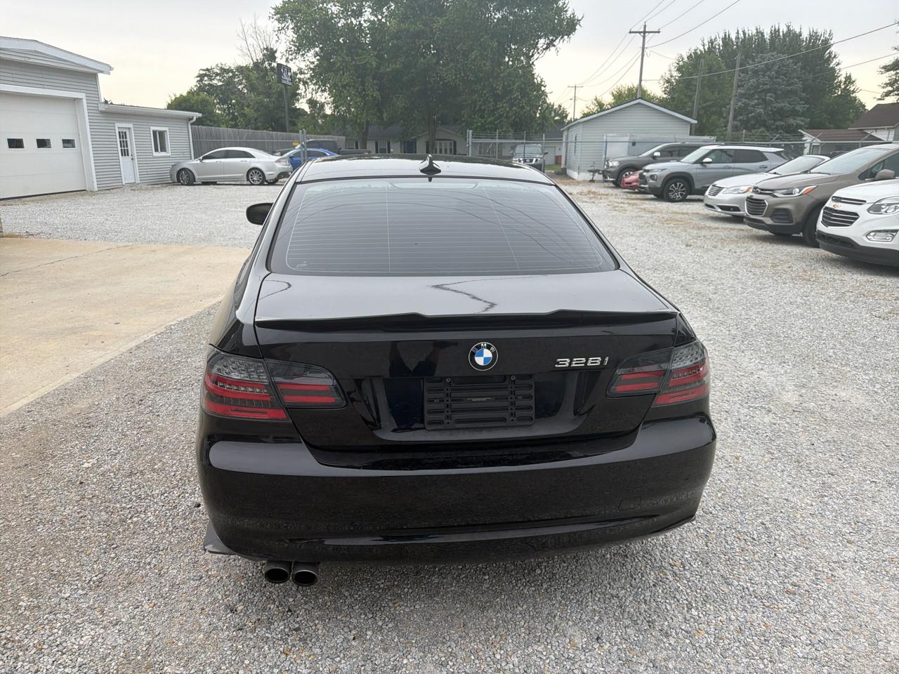BMW 3 Series 2dr Cpe 328i xDrive AWD 2013