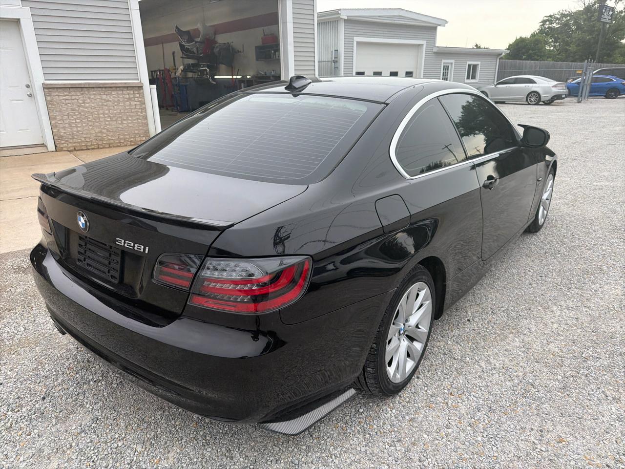BMW 3 Series 2dr Cpe 328i xDrive AWD 2013