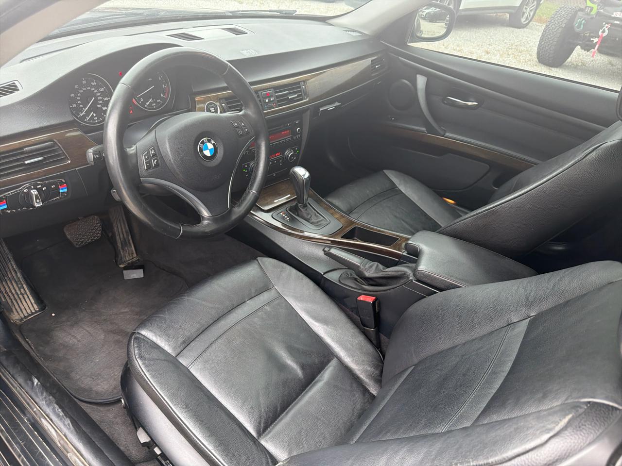 BMW 3 Series 2dr Cpe 328i xDrive AWD 2013