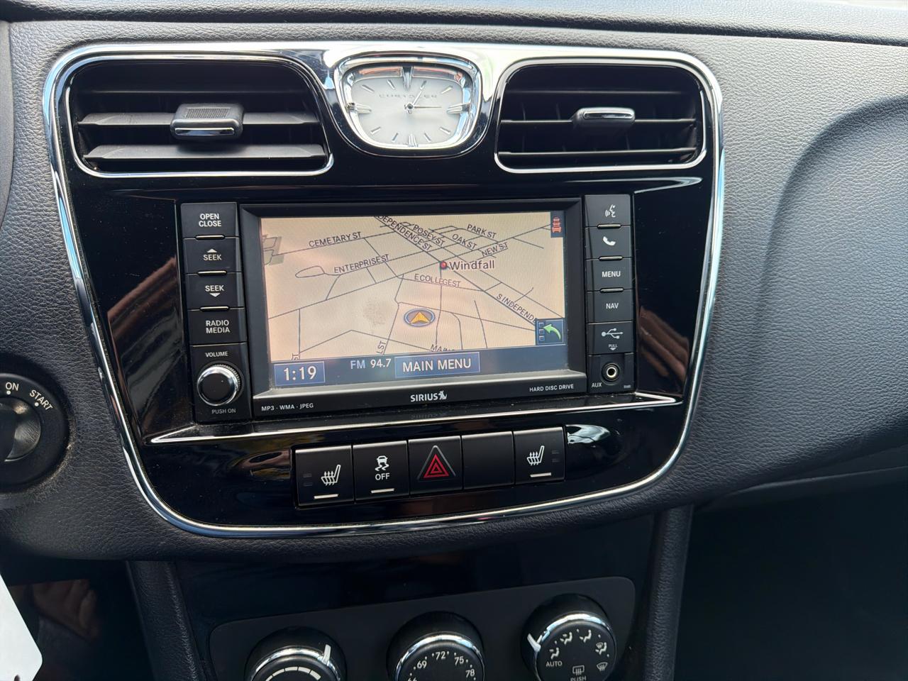 Chrysler 200 2dr Conv Limited 2011