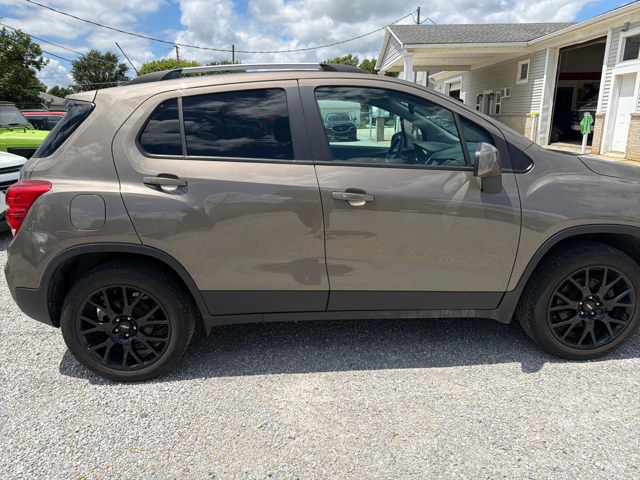 Chevrolet Trax FWD 4dr LT 2022