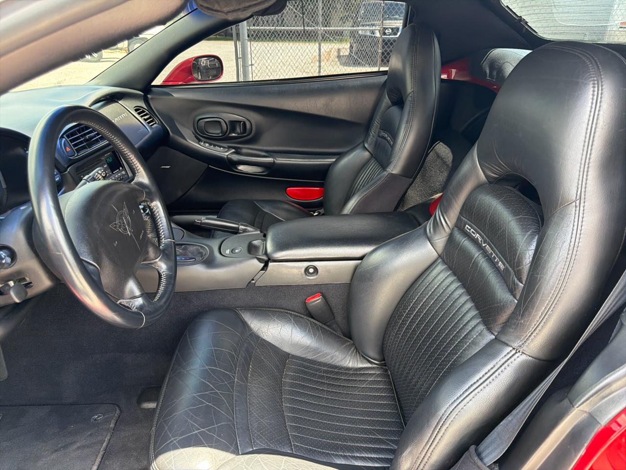 Chevrolet Corvette 2dr Convertible 1999