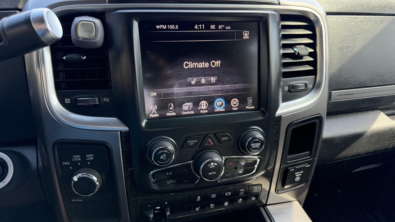 RAM 3500 Limited 4x4 Crew Cab 6'4" Box 2017