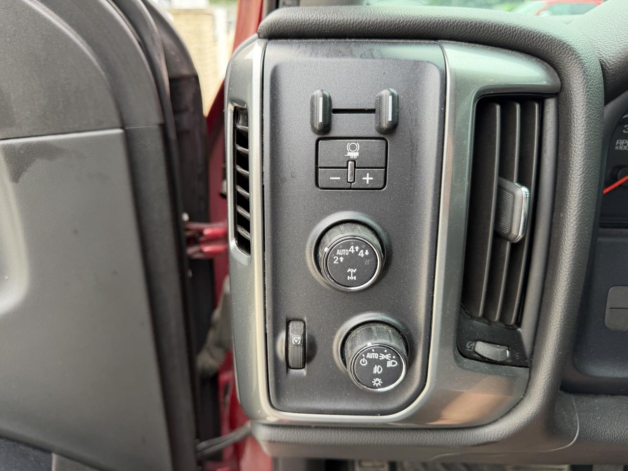 Chevrolet Silverado 1500 LD 4WD Double Cab LT w/1LT 2019