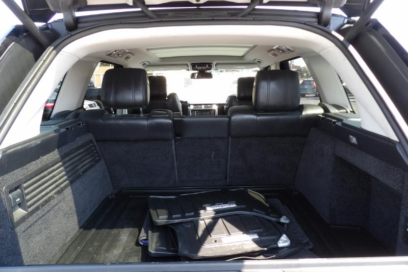 2016 Land Rover Range Rover SuperCharged photo 18