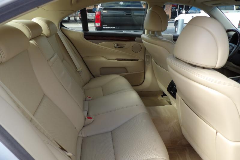 Lexus LS 460 Luxury Sedan 2013 Lexus LS 460 Luxury Sedan 2013