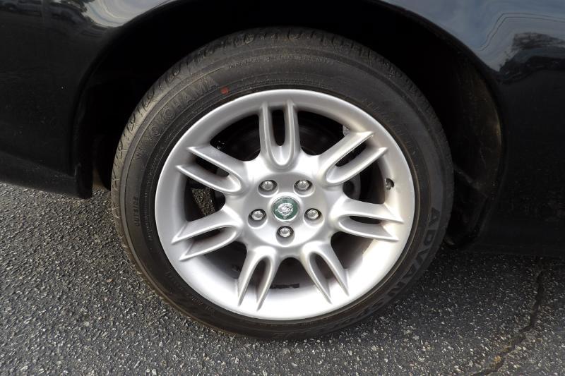 Jaguar XK-Series XK8 Convertible 2002