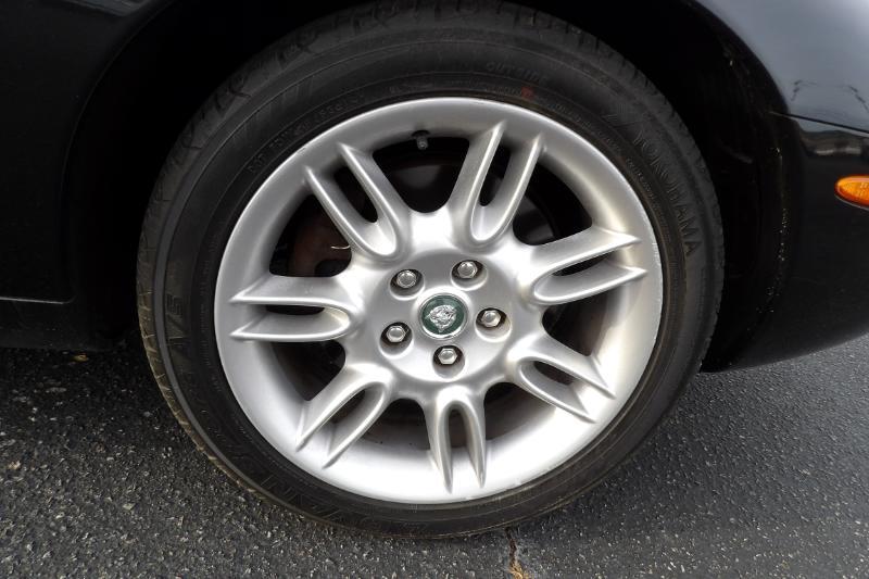 Jaguar XK-Series XK8 Convertible 2002