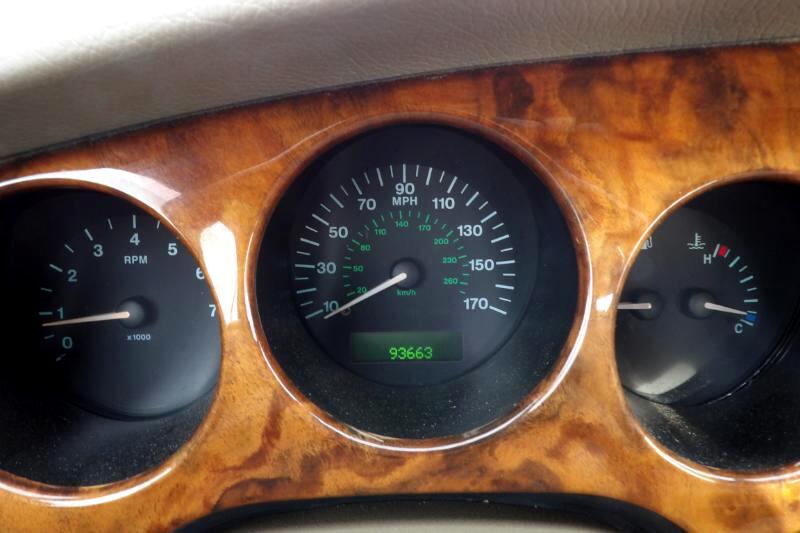 Jaguar XK-Series XK8 Convertible 2002