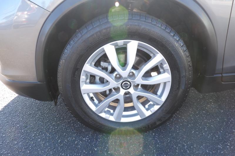 Nissan Rogue SV 2WD 2018