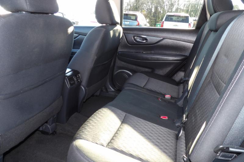 Nissan Rogue SV 2WD 2018