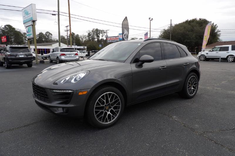 Porsche Macan  2018