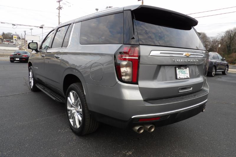 Chevrolet Suburban High Country 2023