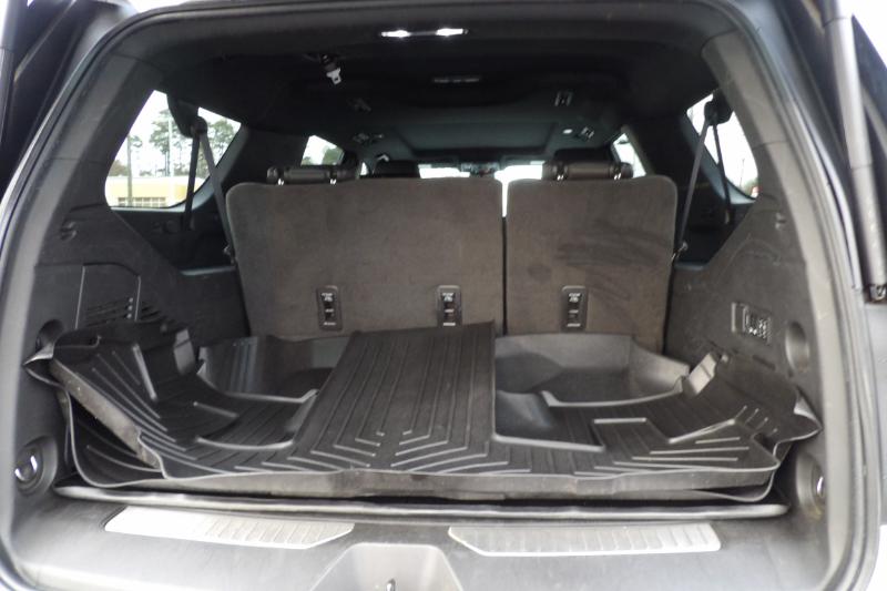 Chevrolet Suburban High Country 2023