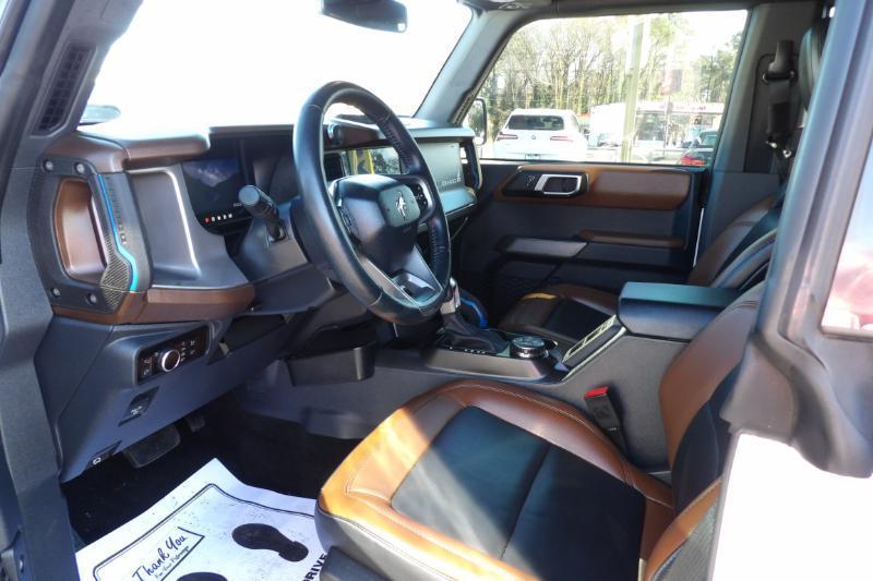 Ford Bronco Base 4-Door w/Advanced 2023