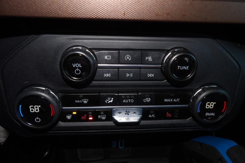 Ford Bronco Base 4-Door w/Advanced 2023