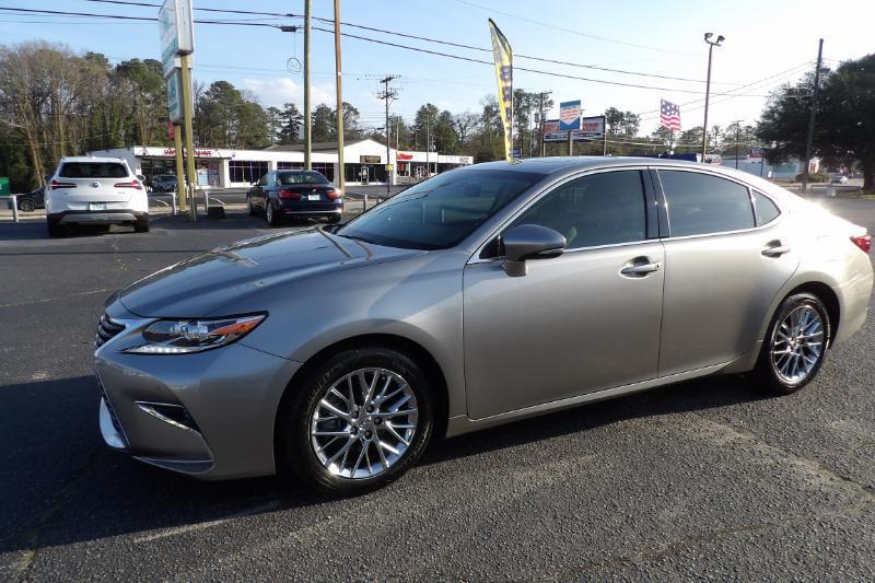 Lexus ES 350 Sedan 2017