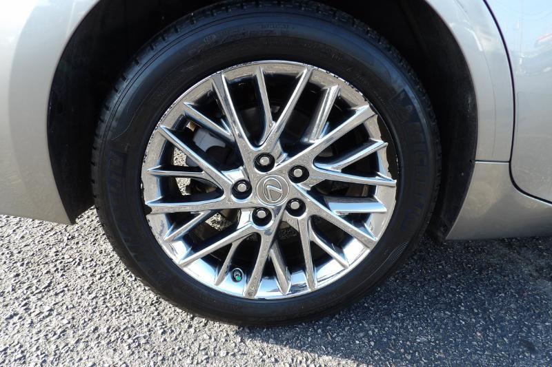 Lexus ES 350 Sedan 2017