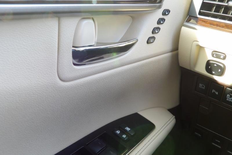 Lexus ES 350 Sedan 2017