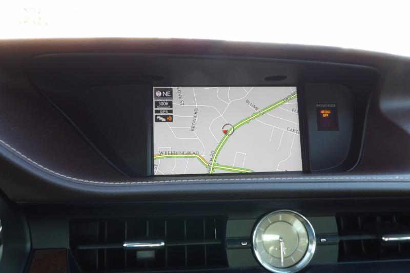 Lexus ES 350 Sedan 2017