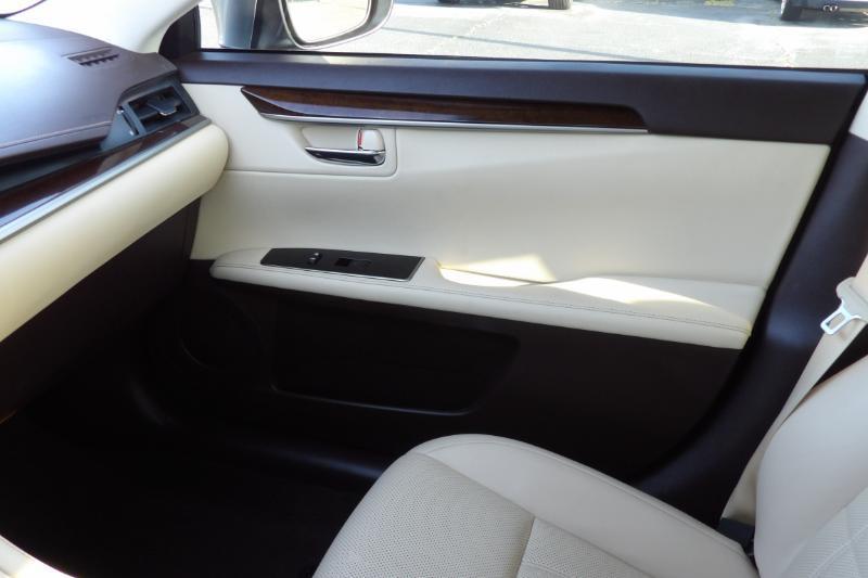 Lexus ES 350 Sedan 2017